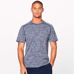 Lululemon Metal Vent Tech Short Sleeve Shirt, Navy, Size Medium